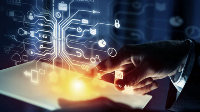 互聯(lián)網(wǎng)是亮點，數(shù)字化轉(zhuǎn)型是重點，制造業(yè)是主戰(zhàn)場