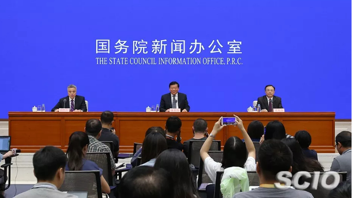 重要場合，省委書記省長共同宣示了江蘇的決心