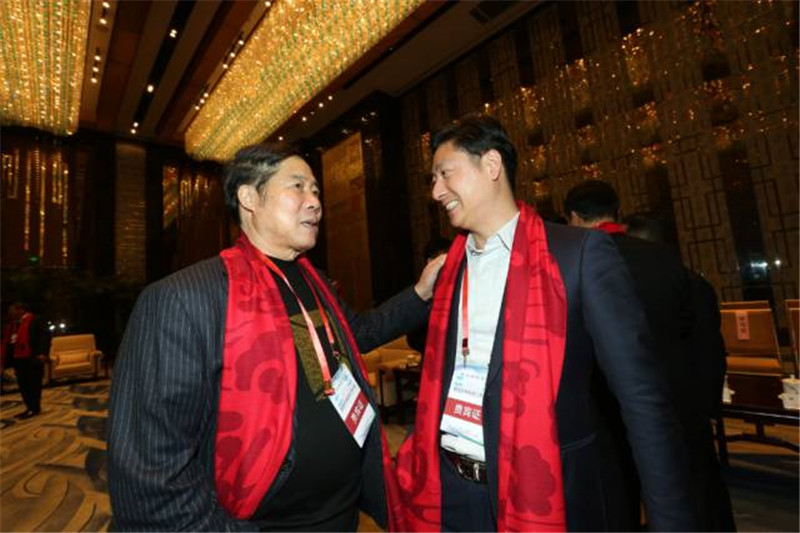 陳曉龍與錢洪金