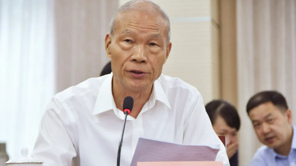 丁山華參加全國(guó)工商聯(lián)座談會(huì)并提議：“兩新一重”建設(shè)應(yīng)更注重質(zhì)量