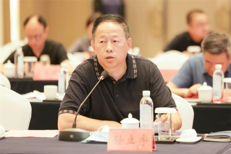 孫立宇