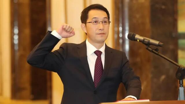 同日任命！“最強(qiáng)地級(jí)市”市長(zhǎng)調(diào)整，“全國(guó)第一縣”新書記到任